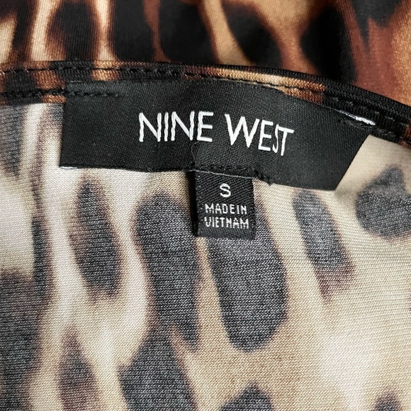 Nine West Cheetah Print Dress Surplice Wrap Lightweight Stretch Fabric Small - Picture 4 of 5